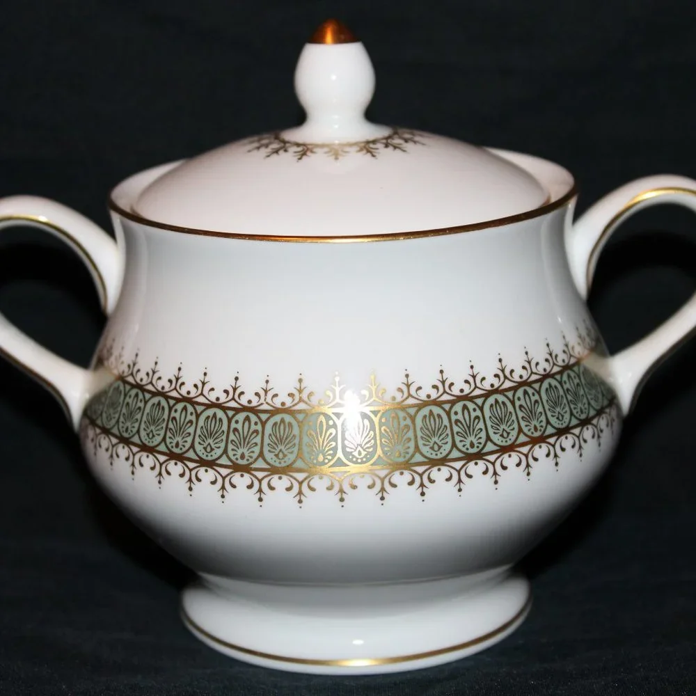 Wedgwood Argyll Bone China 15pc Tea Set - Picture 12 of 16